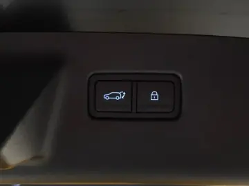 2024 Hyundai Santa Fe с пробегом 10 279 км