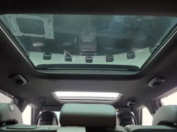 2024 Hyundai Santa Fe с пробегом 10 279 км