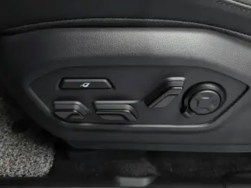 2024 Hyundai Santa Fe с пробегом 10 279 км