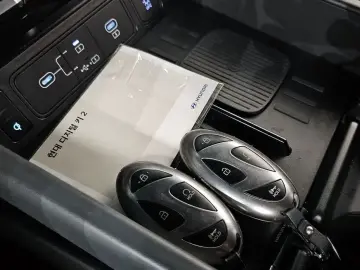 2024 Hyundai Santa Fe с пробегом 28 388 км