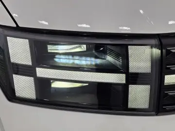 2024 Hyundai Santa Fe с пробегом 28 388 км