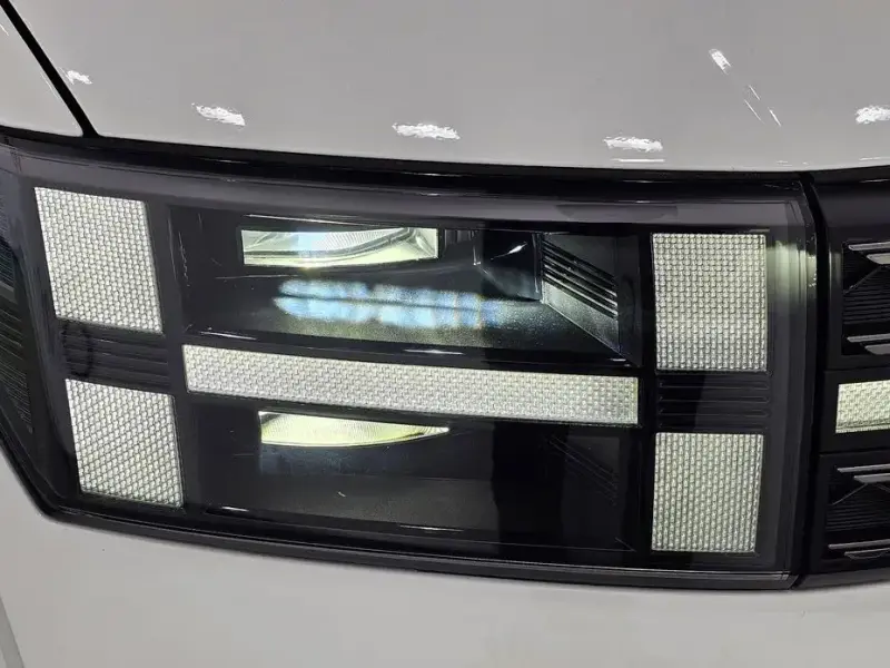 2024 Hyundai Santa Fe с пробегом 28 388 км