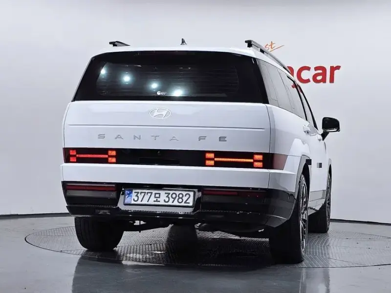 2024 Hyundai Santa Fe с пробегом 20 100 км