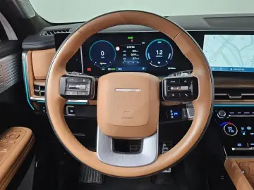 2024 Hyundai Santa Fe с пробегом 20 100 км