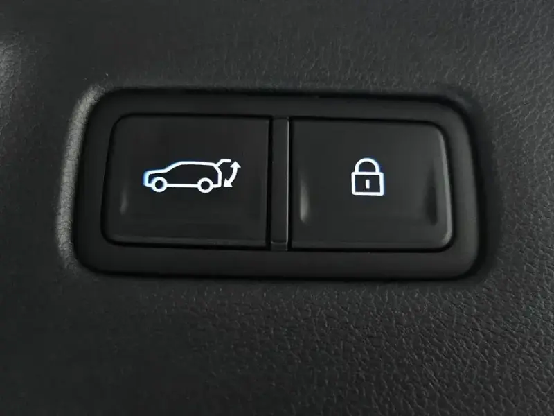 2024 Hyundai Santa Fe с пробегом 20 100 км