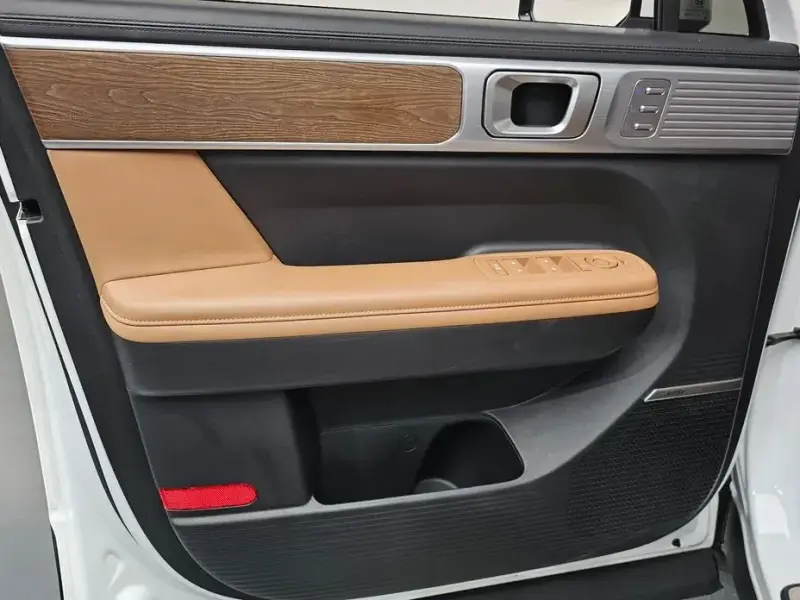 2024 Hyundai Santa Fe с пробегом 20 100 км