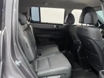 2025 Hyundai Santa Fe с пробегом 24 685 км