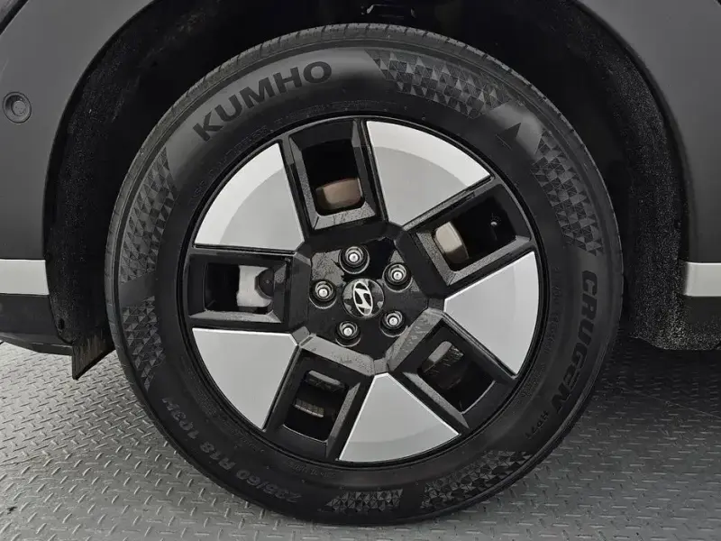 2024 Hyundai Santa Fe с пробегом 41 546 км