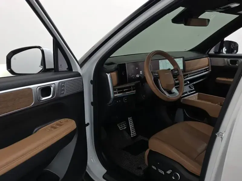 2024 Hyundai Santa Fe с пробегом 40 330 км