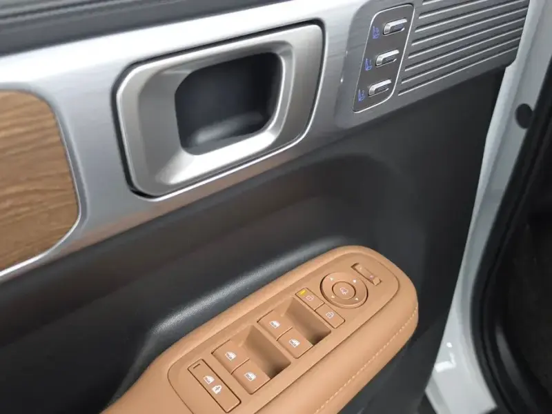 2024 Hyundai Santa Fe с пробегом 40 330 км