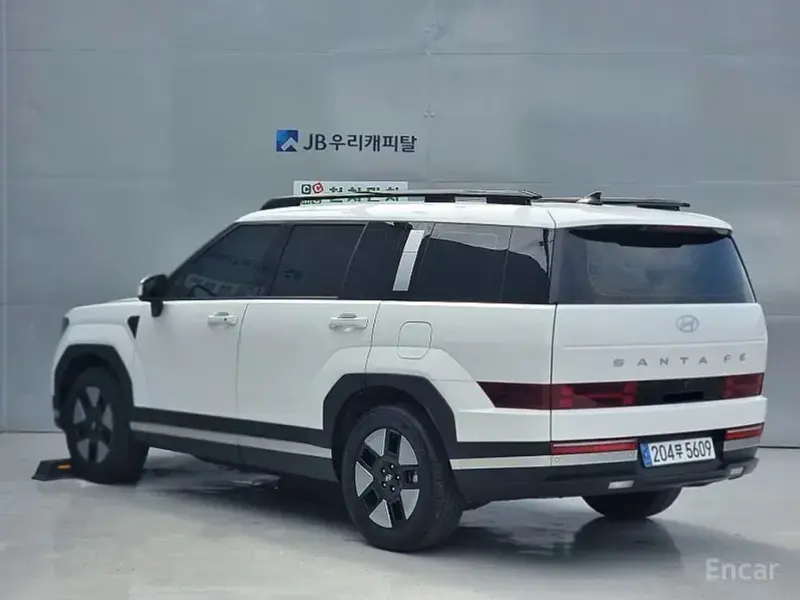 2024 Hyundai Santa Fe с пробегом 41 316 км