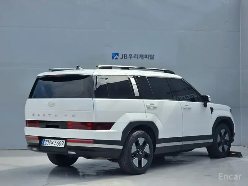 2024 Hyundai Santa Fe с пробегом 41 316 км