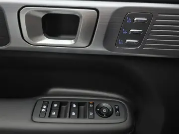 2024 Hyundai Santa Fe с пробегом 32 252 км