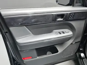2023 Hyundai Santa Fe с пробегом 47 195 км