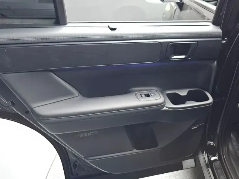 2023 Hyundai Santa Fe с пробегом 47 195 км