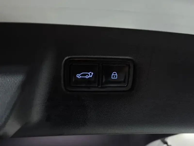 2024 Hyundai Santa Fe с пробегом 33 318 км
