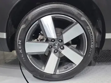 2025 Hyundai Santa Fe с пробегом 37 350 км