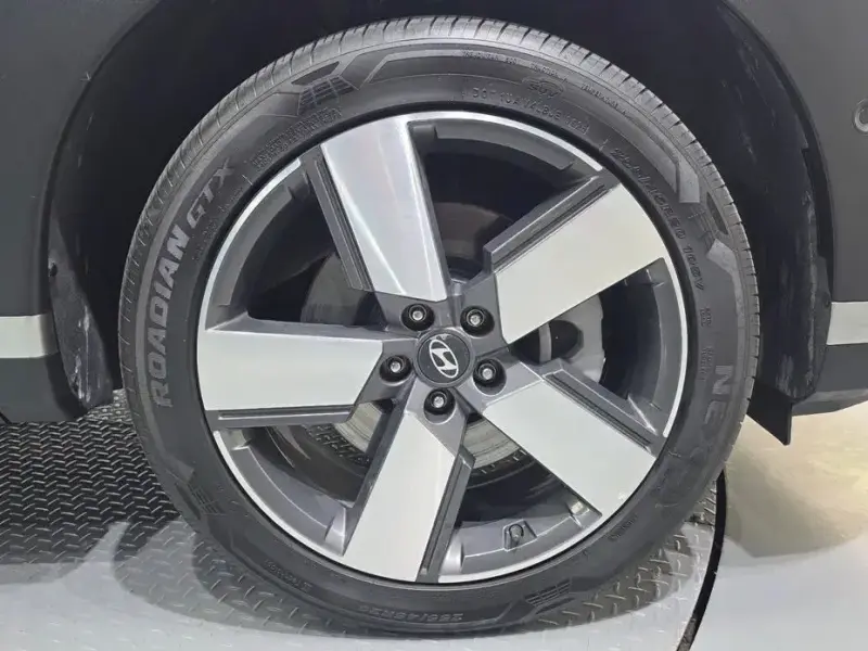 2025 Hyundai Santa Fe с пробегом 37 350 км