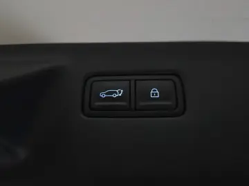 2025 Hyundai Santa Fe с пробегом 37 350 км