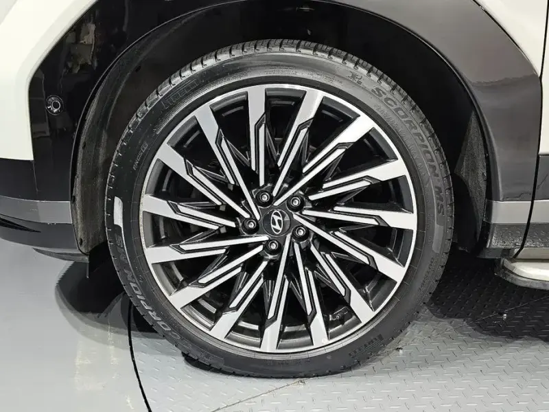 2024 Hyundai Santa Fe с пробегом 50 103 км