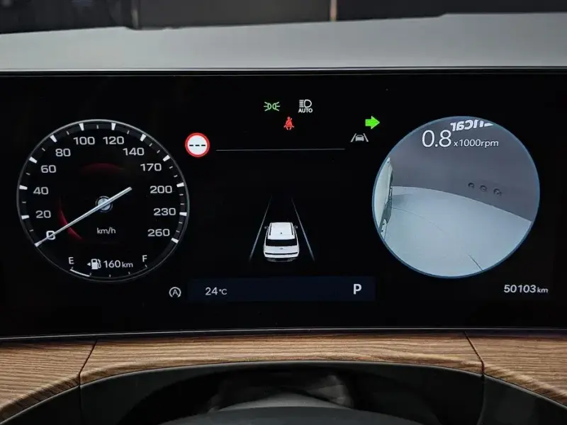 2024 Hyundai Santa Fe с пробегом 50 103 км