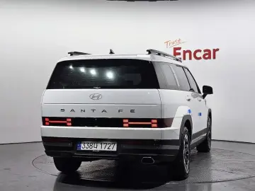 2023 Hyundai Santa Fe с пробегом 27 699 км