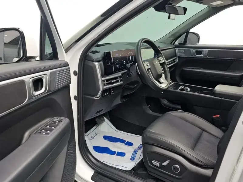 2023 Hyundai Santa Fe с пробегом 27 699 км