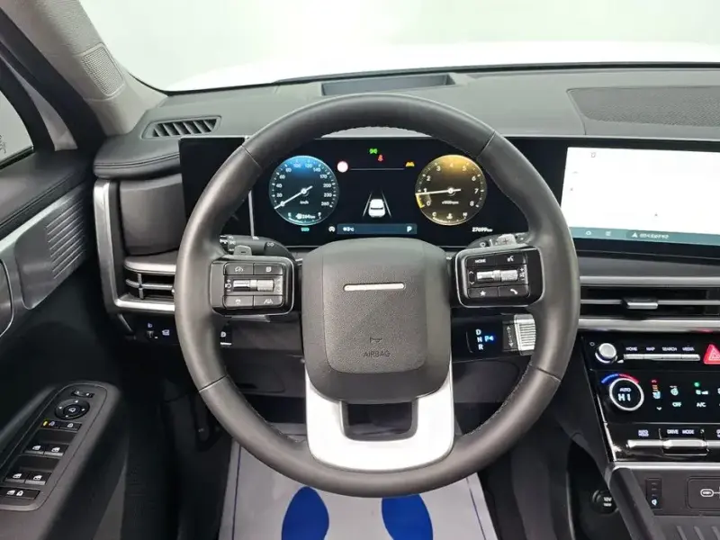 2023 Hyundai Santa Fe с пробегом 27 699 км