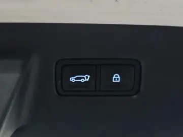 2023 Hyundai Santa Fe с пробегом 27 699 км