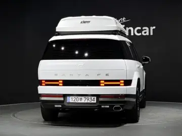 2025 Hyundai Santa Fe с пробегом 7 682 км