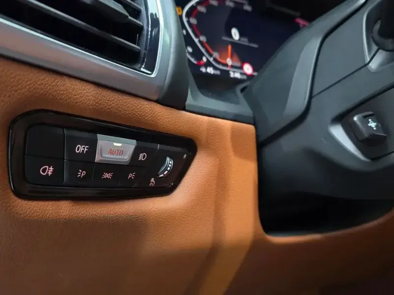 2020 BMW 8 серии с пробегом 89 498 км