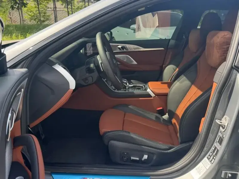 2025 BMW 8 серии с пробегом 1 632 км