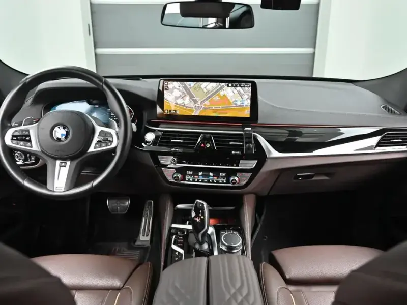2022 BMW 6 серии с пробегом 65 183 км
