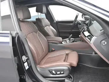 2022 BMW 6 серии с пробегом 65 183 км