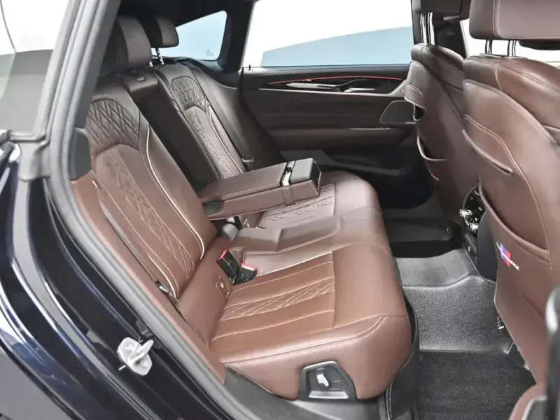 2022 BMW 6 серии с пробегом 65 183 км