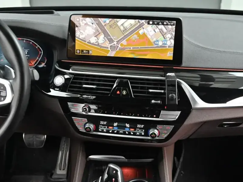 2022 BMW 6 серии с пробегом 65 183 км