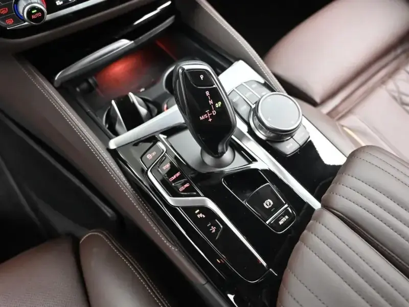 2022 BMW 6 серии с пробегом 65 183 км