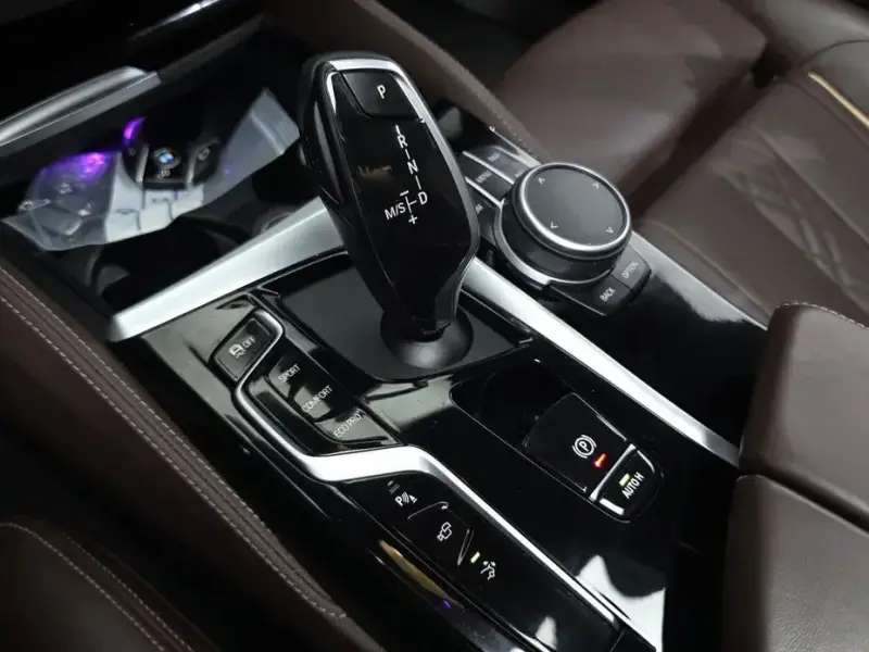 2021 BMW 6 серии с пробегом 103 677 км