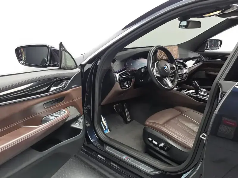 2021 BMW 6 серии с пробегом 103 677 км