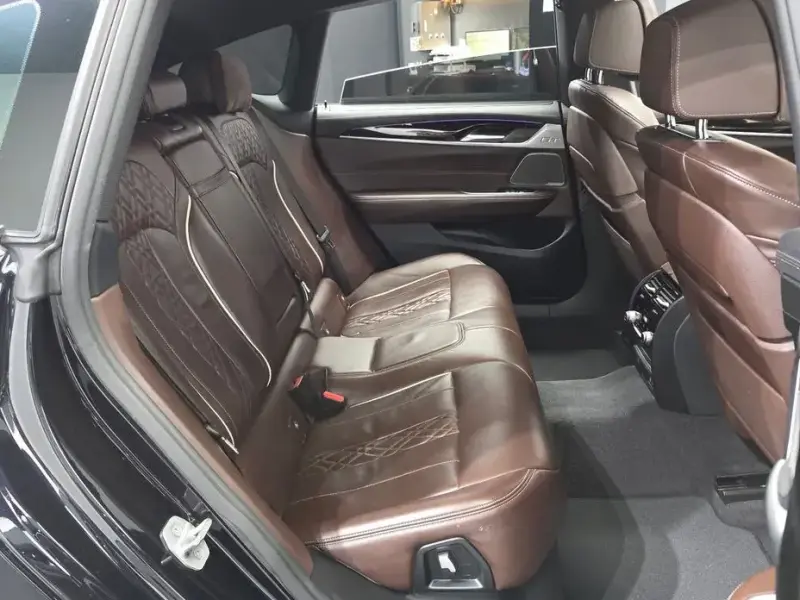 2021 BMW 6 серии с пробегом 103 677 км
