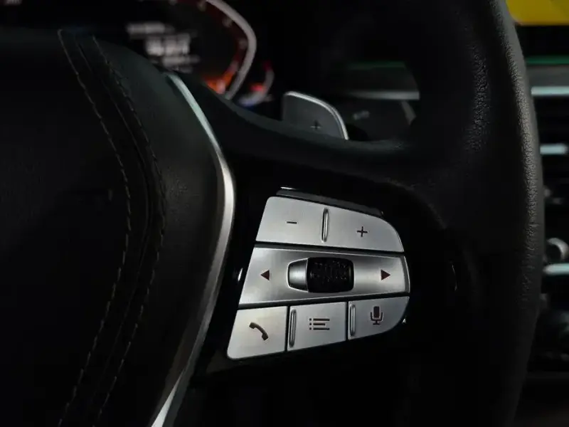 2022 BMW 6 серии с пробегом 50 578 км