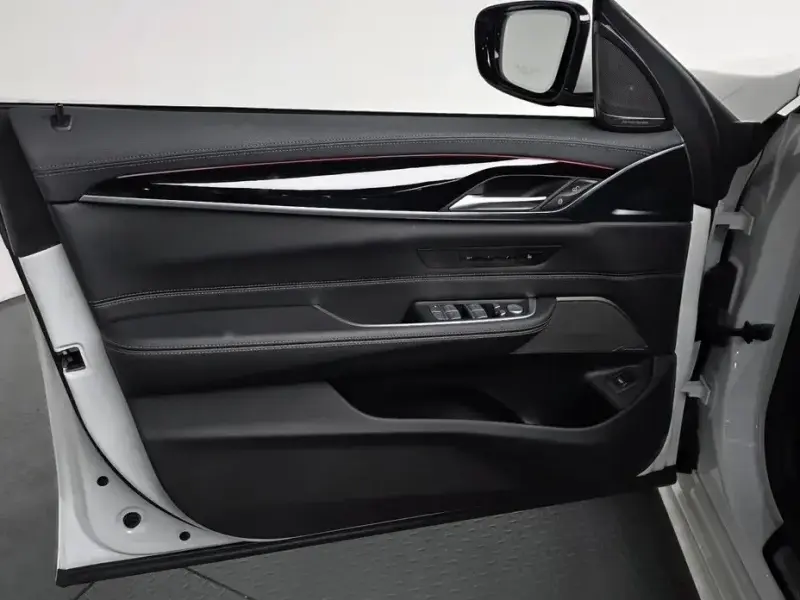 2024 BMW 6 серии с пробегом 26 321 км
