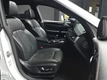 2021 BMW 6 серии с пробегом 59 144 км