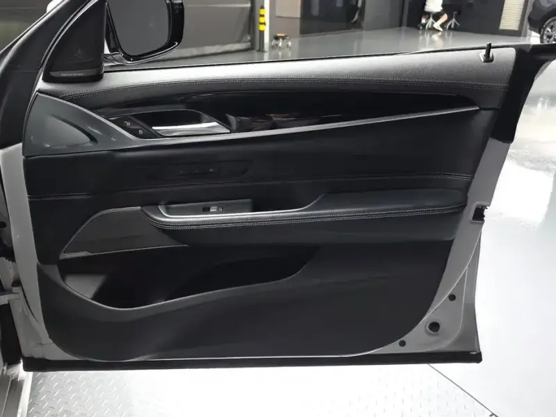 2021 BMW 6 серии с пробегом 59 144 км