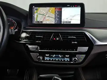 2023 BMW 6 серии с пробегом 45 100 км