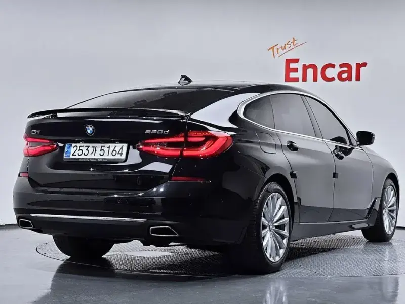 2023 BMW 6 серии с пробегом 50 995 км