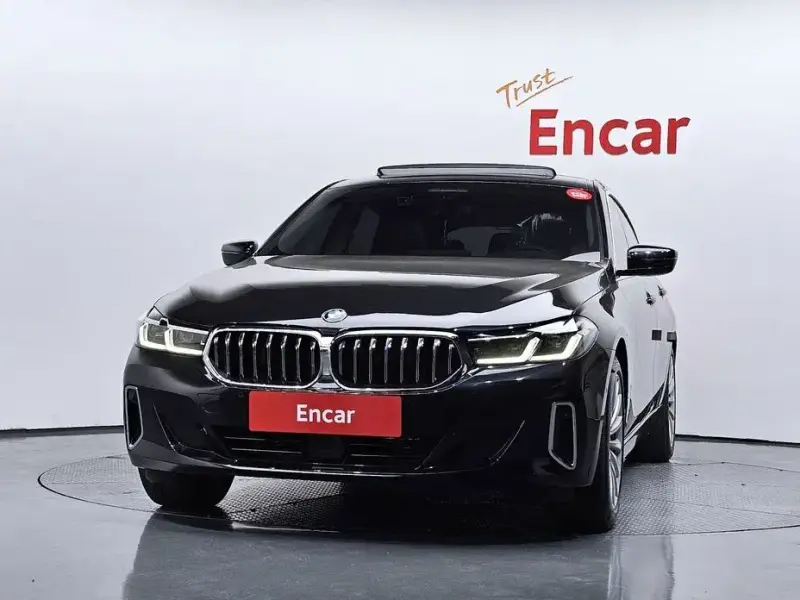 2023 BMW 6 серии с пробегом 50 995 км