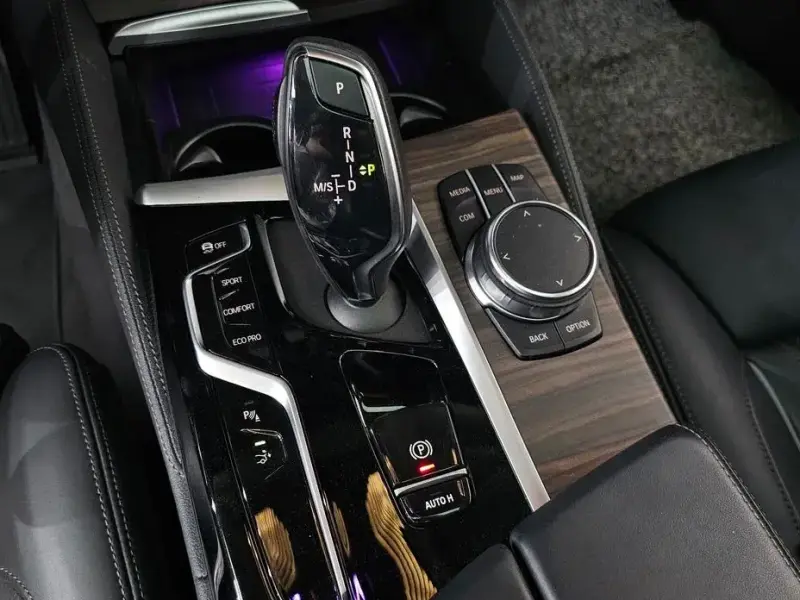 2023 BMW 6 серии с пробегом 50 995 км