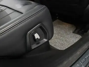 2023 BMW 6 серии с пробегом 50 995 км