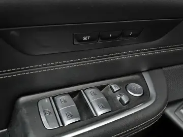 2023 BMW 6 серии с пробегом 50 995 км